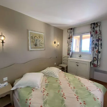 2 Pieces Cabine, Piscine, Tennis Et Parking Securise Aux Issambres - Fr-1-226-477 Apartamento