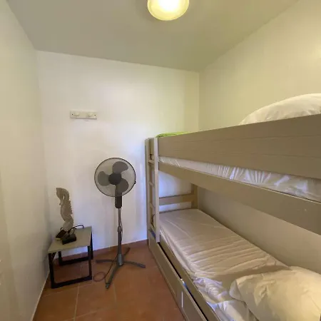 2 Pieces Cabine, Piscine, Tennis Et Parking Securise Aux Issambres - Fr-1-226-477 Apartment