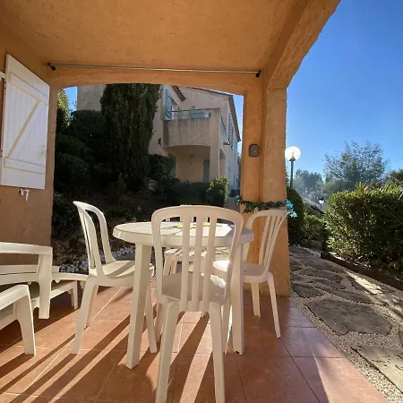 2 Pieces Cabine, Piscine, Tennis Et Parking Securise Aux Issambres - Fr-1-226-477 * Roquebrune-sur-Argens
